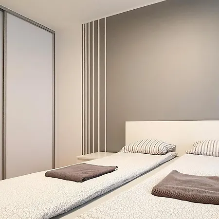 דירה Cztery Oceany, Apartament Blisko Plazy, Grey